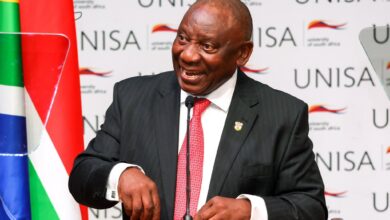 رامافوزا يشارك في قمة "سادك".. وجنوب إفريقيا تتحرك لتعويض خسائر الرسوم الأمريكية عبر الصين 29 GyZDOfgW8AEr 7q رامافوزا يشارك في قمة "سادك".. وجنوب إفريقيا تتحرك لتعويض خسائر الرسوم الأمريكية عبر الصين