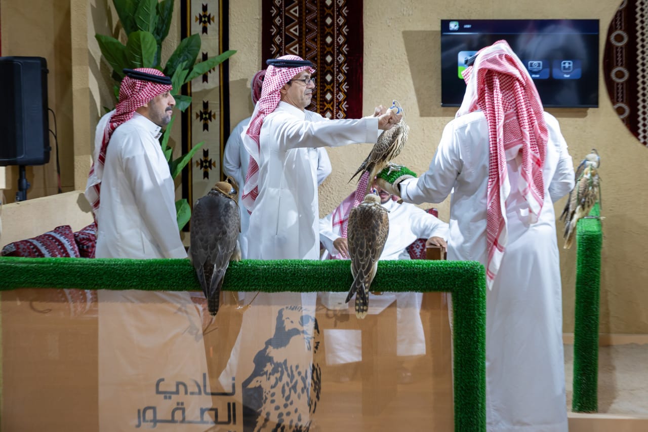 الرياض تحتضن المزاد الدولي لمزارع إنتاج الصقور 1 IMG 20250806 WA0002 الرياض تحتضن المزاد الدولي لمزارع إنتاج الصقور