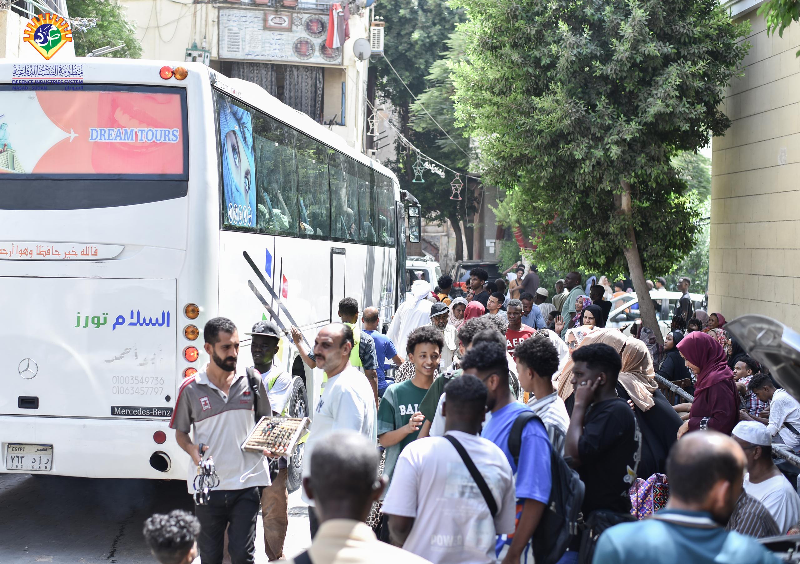 IMG 20250814 WA0025 مبادرة العودة الطوعية : السودان يواصل إعادة مواطنيه من مصر عبر رحلات منظمة مجانية