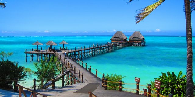 Tourism in Africa 7 دراسة: السياحة الفاخرة في إفريقيا تضر بالمجتمعات المحليةض