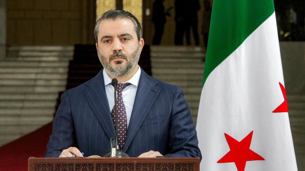 19 2025 638778312747430055 743 الخارجية السورية تعتذر عن هتافات مسيئة لمصر .. وتؤكد العلاقات مع القاهرة راسخة لا تهزها تصرفات فردية