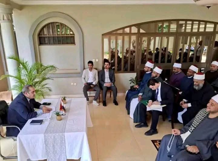 FB IMG 1758381211551 بوركينا فاسو : بعثة الأزهر الشريف تبدأ تدريس اللغة العربية وعلوم الدين والشريعة الإسلامية في عموم المدارس والجامعات 