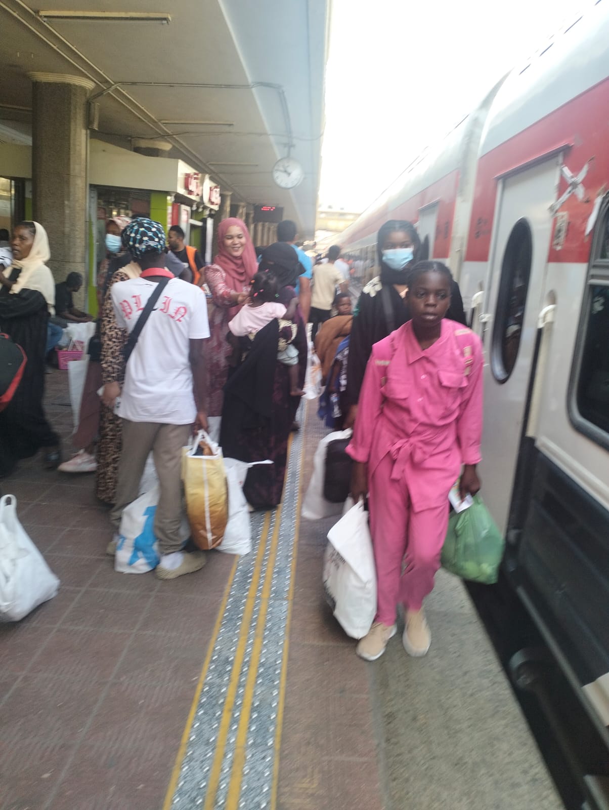 IMG 20250922 WA0011 عودة 100 ألف سوداني من مصر عبر مبادرة العودة الطوعية: رحلة إنسانية تعيد الأمل وتبني مستقبل السودان 