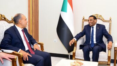 مصر: وزير الخارجية يقوم بزيارة للسودان ويلتقي رئيس الوزراء السوداني ووزير خارجيته لبحث تعزيز العلاقات الثنائية بين البلدين 16 377239e9 5ff8 4981 8263 b4d10476d122 مصر: وزير الخارجية يقوم بزيارة للسودان ويلتقي رئيس الوزراء السوداني ووزير خارجيته لبحث تعزيز العلاقات الثنائية بين البلدين