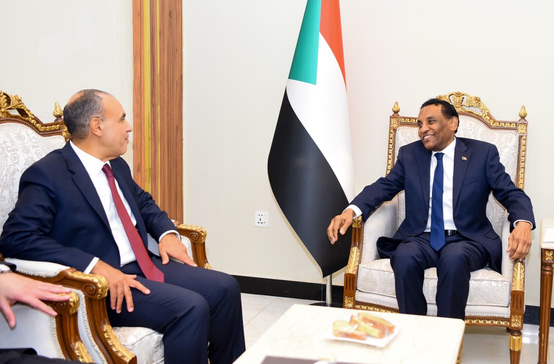 377239e9 5ff8 4981 8263 b4d10476d122 مصر: وزير الخارجية يقوم بزيارة للسودان ويلتقي رئيس الوزراء السوداني ووزير خارجيته لبحث تعزيز العلاقات الثنائية بين البلدين
