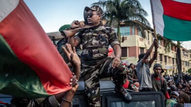 4169 1   رئيس مدغشقر: الجيش جارٍ الاستيلاء غير القانوني على السلطة