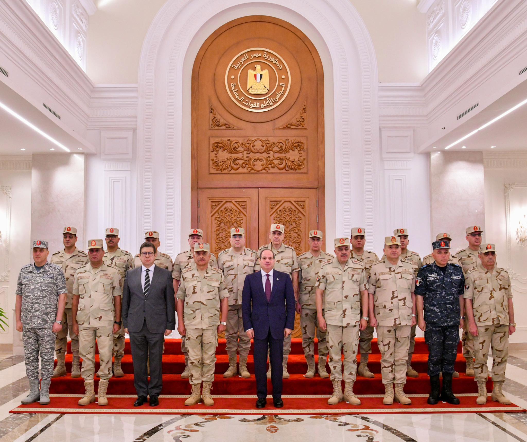 560616288 1359945322160859 4154869692270378896 n الرئيس السيسي: القوات المسلحة على مر السنوات قدمت كل ما لديها من أجل الحفاظ على الدولة المصرية