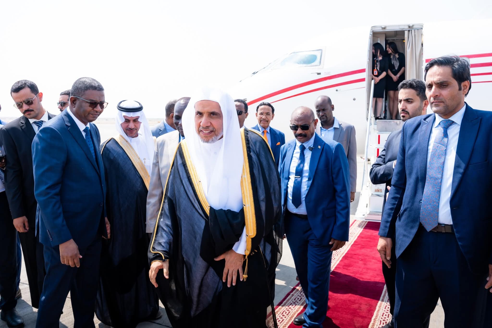 رئيس رابطة العالم الإسلامي يصل السودان 1 FB IMG 1761056685856 رئيس رابطة العالم الإسلامي يصل السودان