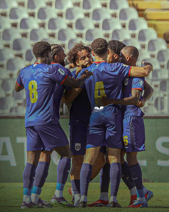 كاب فيردي تكتب التاريخ: تأهل تاريخي إلى كأس العالم 2026 علي حساب أسود الكاميرون 1 G3KQLgyWAAATsSI كاب فيردي تكتب التاريخ: تأهل تاريخي إلى كأس العالم 2026 علي حساب أسود الكاميرون