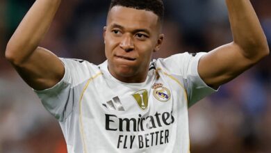 ريال مدريد يفك عقده استمرت عام .. الملكي يفوز بـ كلاسيكو الأرض بثنائية لهدف علي حساب برشلونة 1 G4NGJZ2XYAAEK49 ريال مدريد يفك عقده استمرت عام .. الملكي يفوز بـ كلاسيكو الأرض بثنائية لهدف علي حساب برشلونة