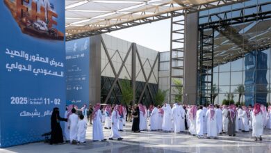 انطلاق معرض الصقور والصيد السعودي الدولي بأكثر من 23 فعالية ومشاركة 1300 عارض من 45 دولة 6 IMG 20251002 WA0026 انطلاق معرض الصقور والصيد السعودي الدولي بأكثر من 23 فعالية ومشاركة 1300 عارض من 45 دولة