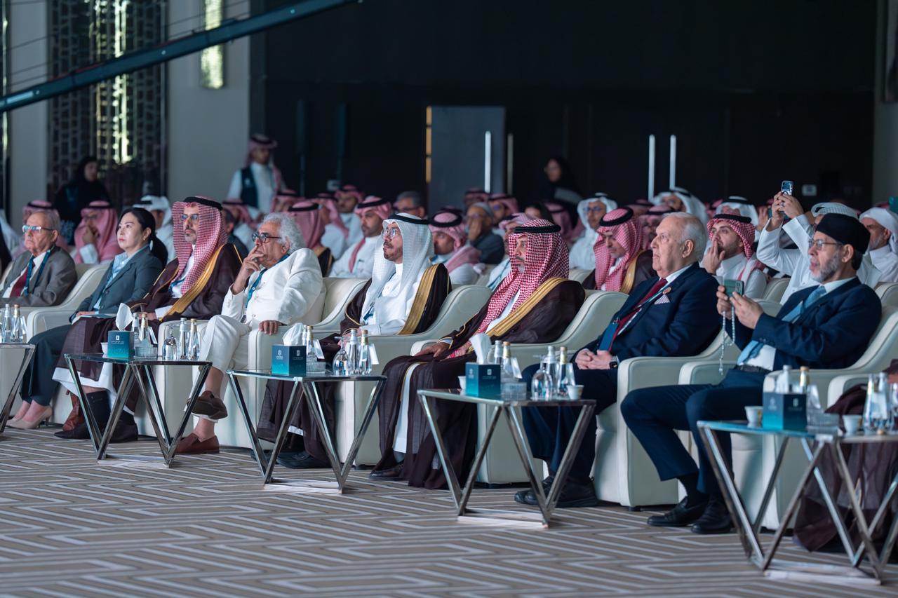 IMG 20251006 WA0013 انطلاق المؤتمر السنوي الدولي الرابع لمجمع الملك سلمان العالمي للغة العربية برعاية وزير الثقافة السعودي