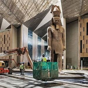 نخبة من كبار رجال الاعمال: المتحف المصري الكبير… بوابة مصر الجديدة نحو اقتصاد سياحي وعقاري عالمي 1 4b66f514 f96c 47d5 af7c ed8ebb853d3d نخبة من كبار رجال الاعمال: المتحف المصري الكبير… بوابة مصر الجديدة نحو اقتصاد سياحي وعقاري عالمي