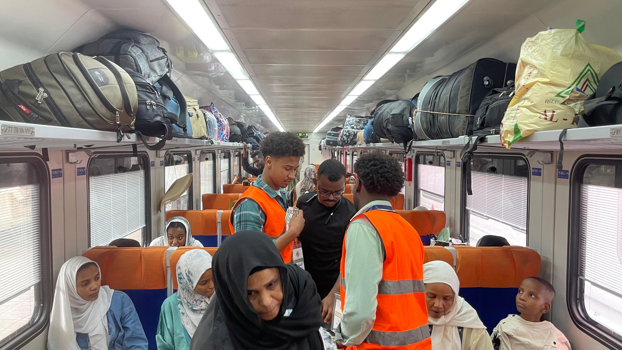 574603007 1222141483282547 1223534133098097203 n بالصور .. إنطلاق رحلة قطار العودة الطوعية الـ 31 للمواطنين السودانيين من القاهرة للخرطوم مجانا