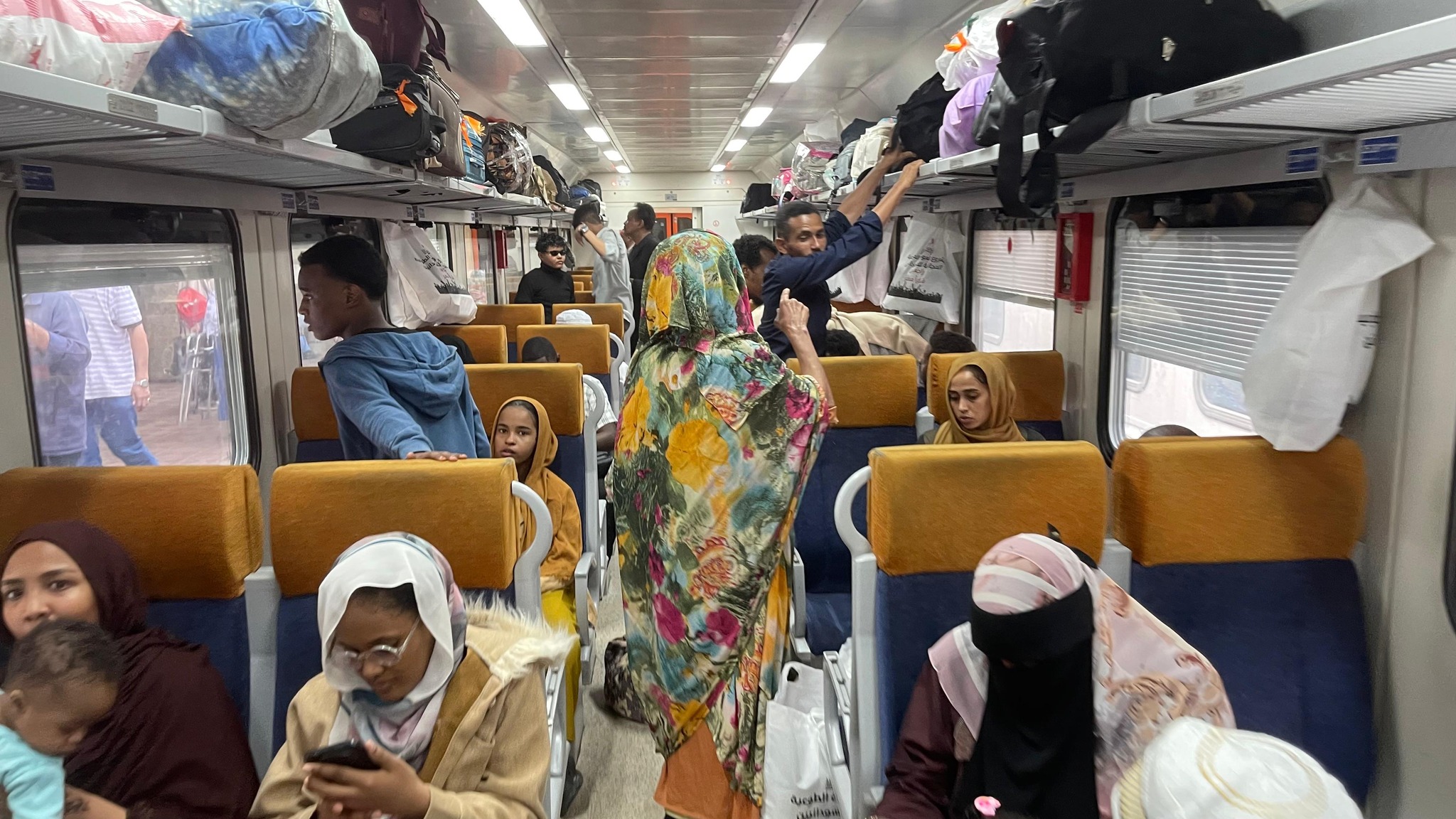 574909126 1222141866615842 6427608979322675253 n بالصور .. إنطلاق رحلة قطار العودة الطوعية الـ 31 للمواطنين السودانيين من القاهرة للخرطوم مجانا