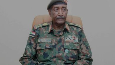 588641433 881358684245838 2868775369943411483 n رسائل البرهان خلال لقاءه قيادات الجيش : لسنا دعاة حرب ولا نرفض السلام