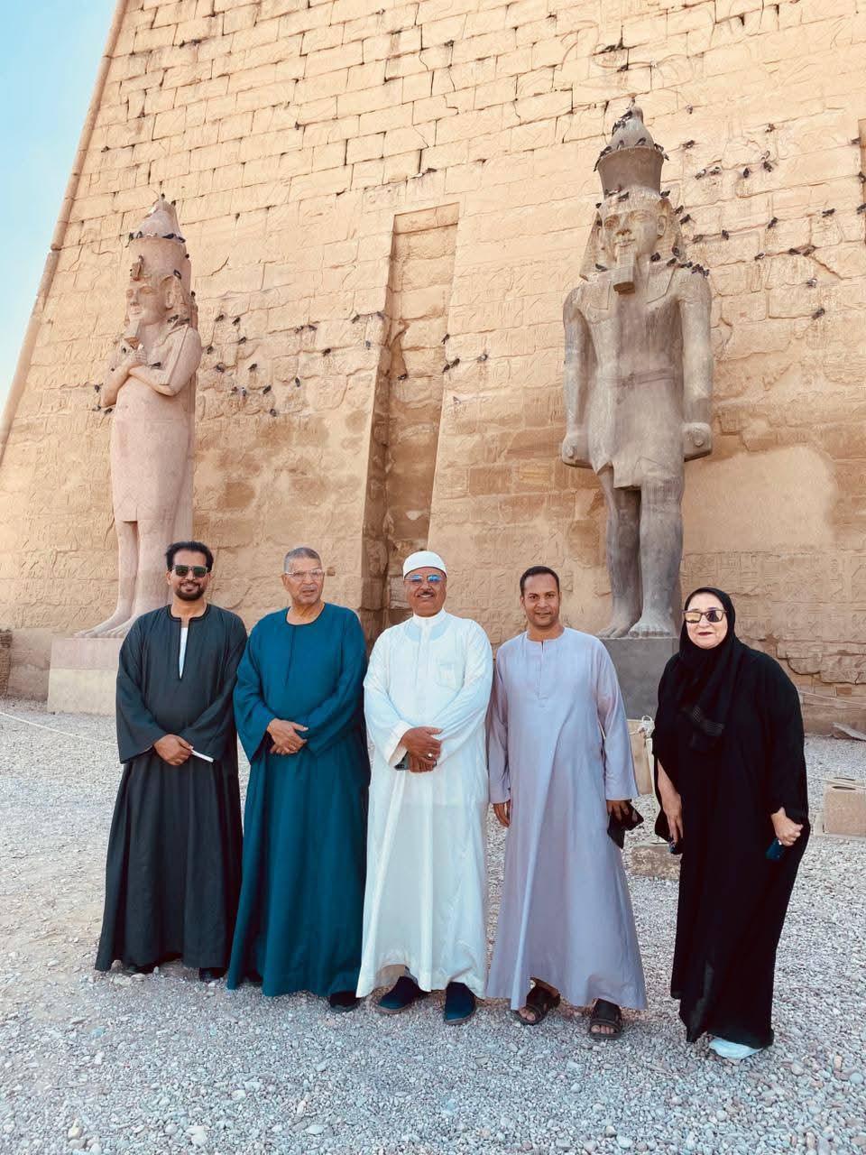 FB IMG 1763135898858 الجلابية تنتصر: مبادرة “هنزور معبد الأقصر” تتحول لرسالة قوية ضد الإساءة للزي الصعيدي