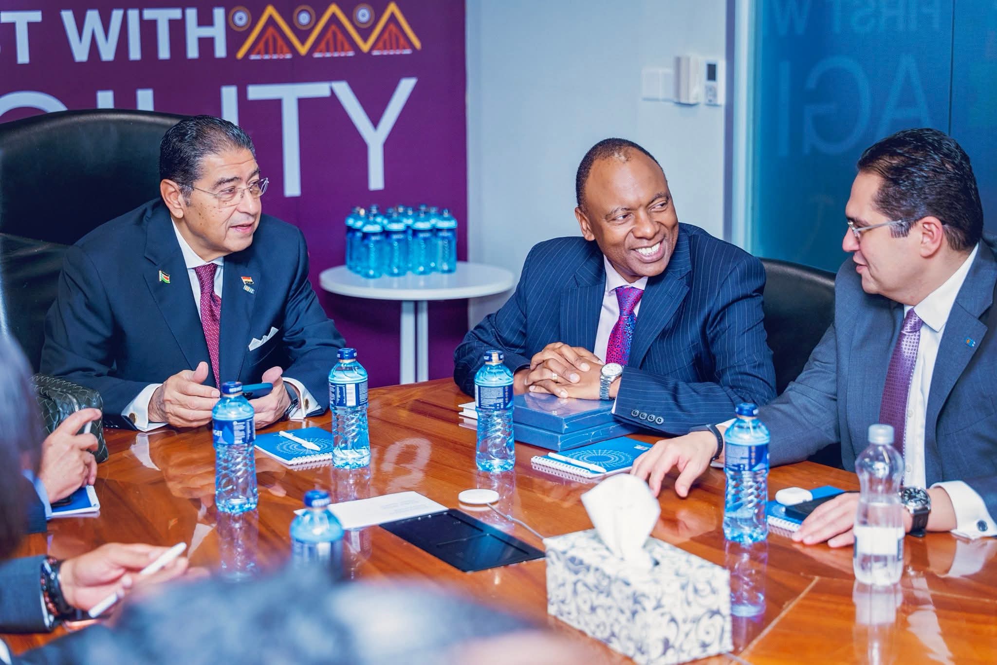 FB IMG 1764158612041 هشام عز العرب يؤكد من نيروبي: « CIB » يرسّخ وجوده في كينيا كبوابة للتوسع في شرق أفريقيا