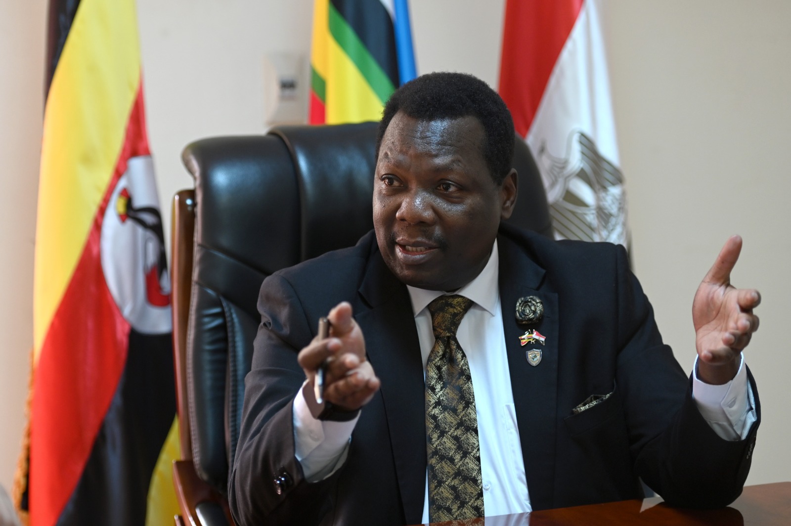 السفير الأوغندي في القاهرة: نهر النيل يربطنا بمصر برباط أبدي.. وأوغندا تدعو المصريين لاكتشاف جنة إفريقيا الخضراء 10 IMG 20251117 WA0033 السفير الأوغندي في القاهرة: نهر النيل يربطنا بمصر برباط أبدي.. وأوغندا تدعو المصريين لاكتشاف جنة إفريقيا الخضراء