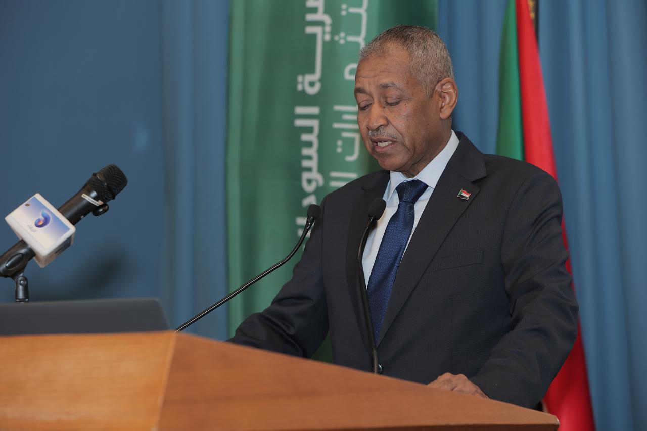 IMG 20251124 WA0014 السفير السوداني لدي القاهرة :؛في الشراكة الاقتصادية والمصرفية لن نجد أقرب أو أمن من مصر