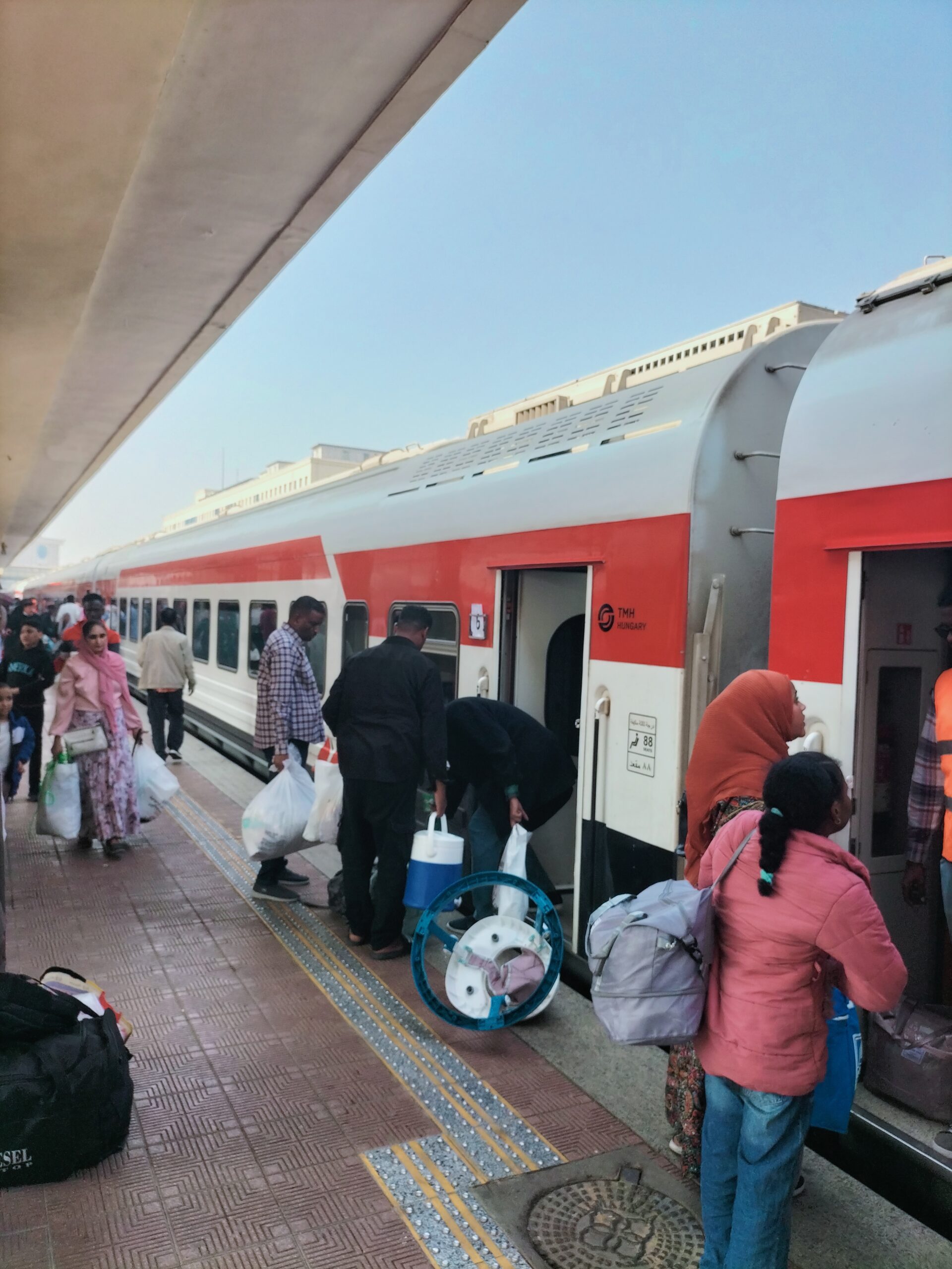 IMG20251119104416 scaled غدا .. الرحلة 34 لقطار العودة الطوعية للسودانيين من القاهرة إلى السودان مجانًا 