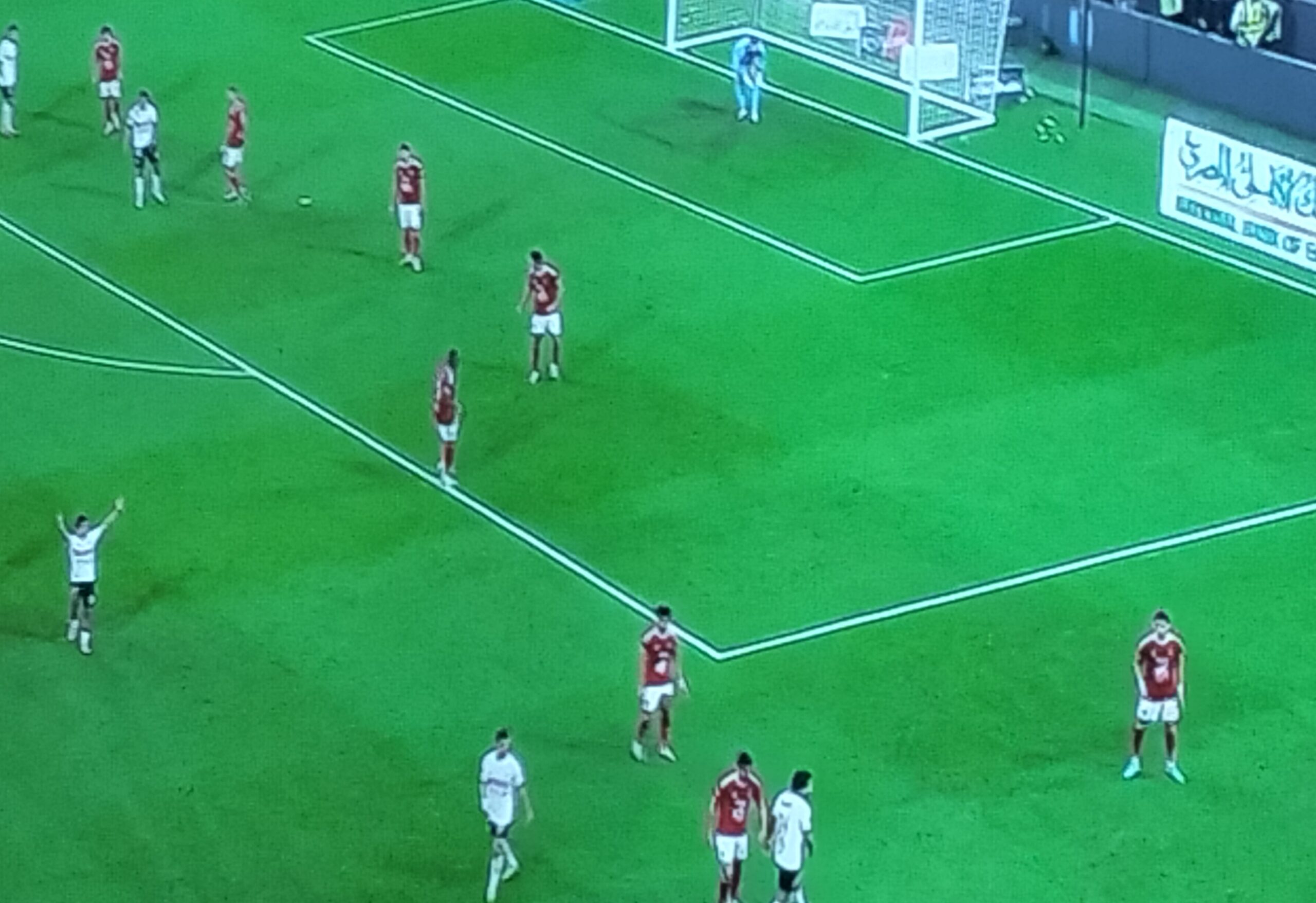 IMG ٢٠٢٥١١٠٩ ١٩٤٣٥٨ scaled الأهلي المصري يحقق اللقب المحلي رقم 100 ويتوج بطلاً لكأس السوبر المصري على حساب الزمالك