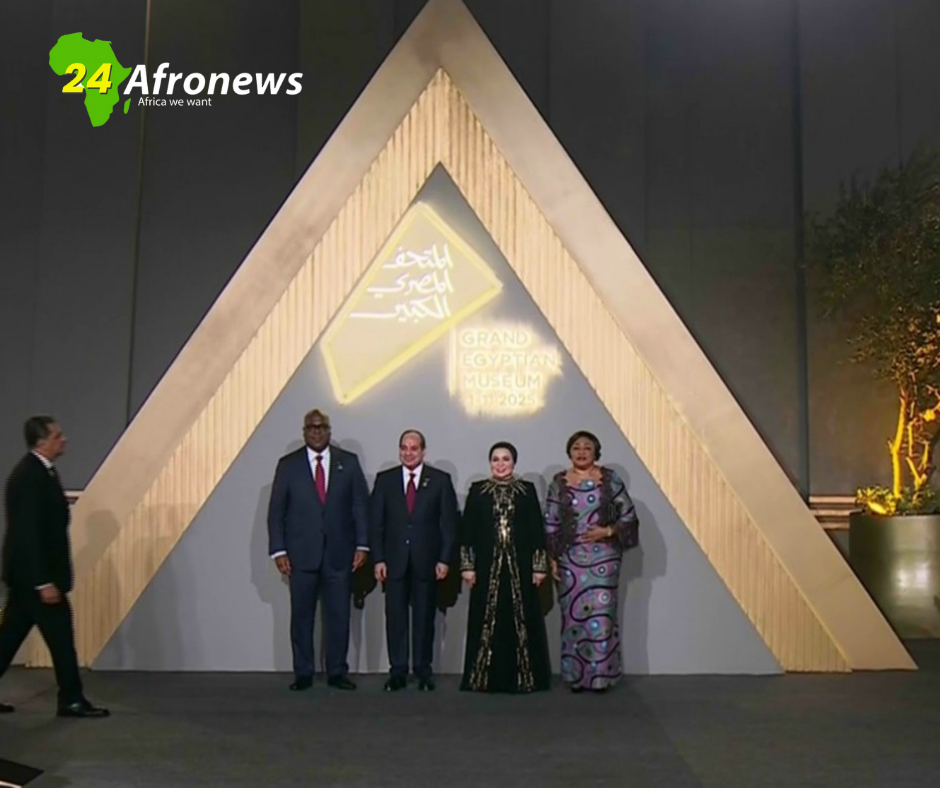 الرئيس السيسي: المتحف المصري الكبير صورة مجسمة تدل على مسيرة شعب كريم وبنّاء للحضارات 1 نسخة من البوم 2025 11 01T224226.221 الرئيس السيسي: المتحف المصري الكبير صورة مجسمة تدل على مسيرة شعب كريم وبنّاء للحضارات