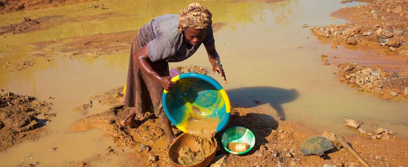 ليبيريا .. مرفق البيئة العالمية يوافق على مشروع للحد من تلوث الزئبق في تعدين الذهب بدعم من بنك التنمية الأفريقي 1 1500 exploitation aurifere ليبيريا .. مرفق البيئة العالمية يوافق على مشروع للحد من تلوث الزئبق في تعدين الذهب بدعم من بنك التنمية الأفريقي