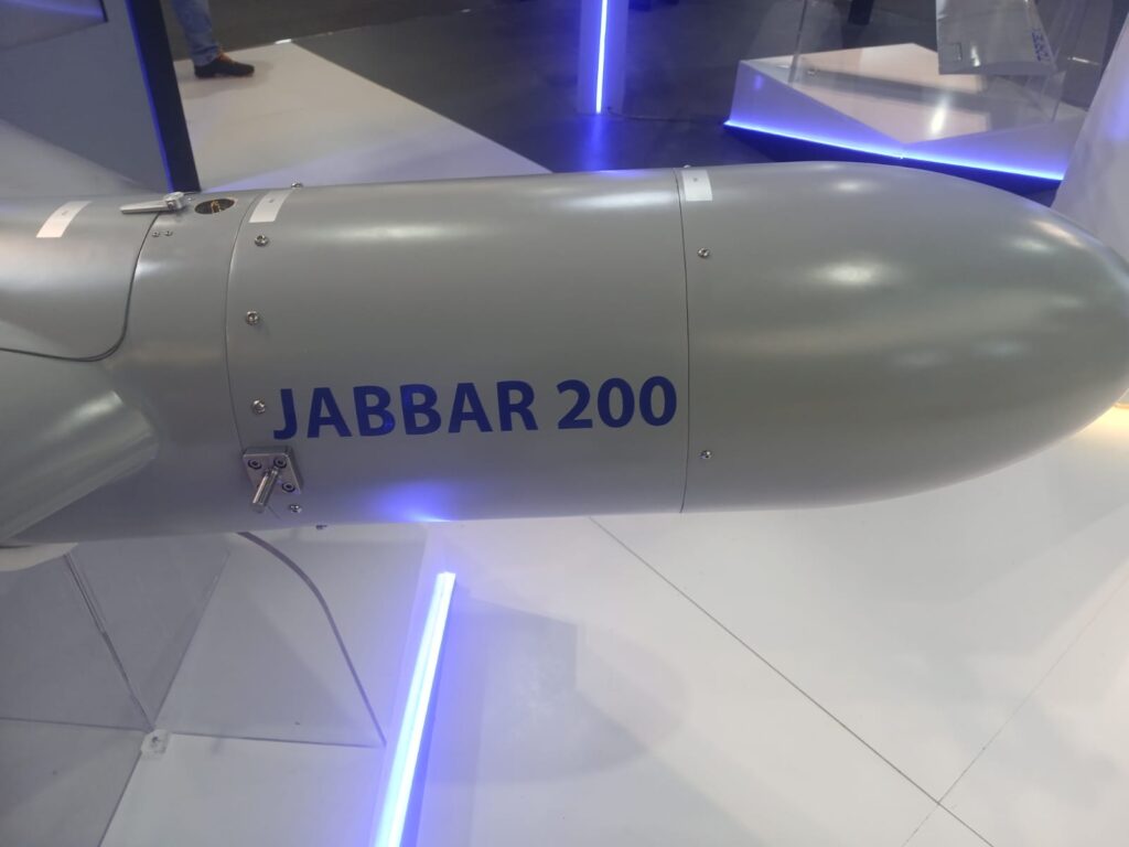 592142315 853019447347684 3503171724981158788 n لفتت الأنظار في معرض إيديكس 2025 .. تعرف علي قدرات الطائرة المسيرة المصرية " جبار- 200 "