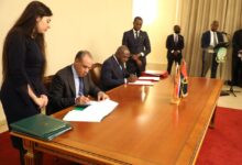 597401335 1176387534671091 2106529567085759738 n هيئة الدواء المصرية توقع مذكرة تفاهم مع وكالة تنظيم الأدوية في أنجولا لتعزيز التعاون بين البلدين