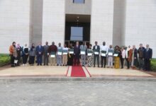 599448700 1168178705503286 743800079788891880 n مصر تعزز التعاون الزراعي مع أفريقيا: وزير الزراعة يسلم شهادات التخرج لمتدربي إنتاج تقاوي الأرز من 10 دول أفريقية