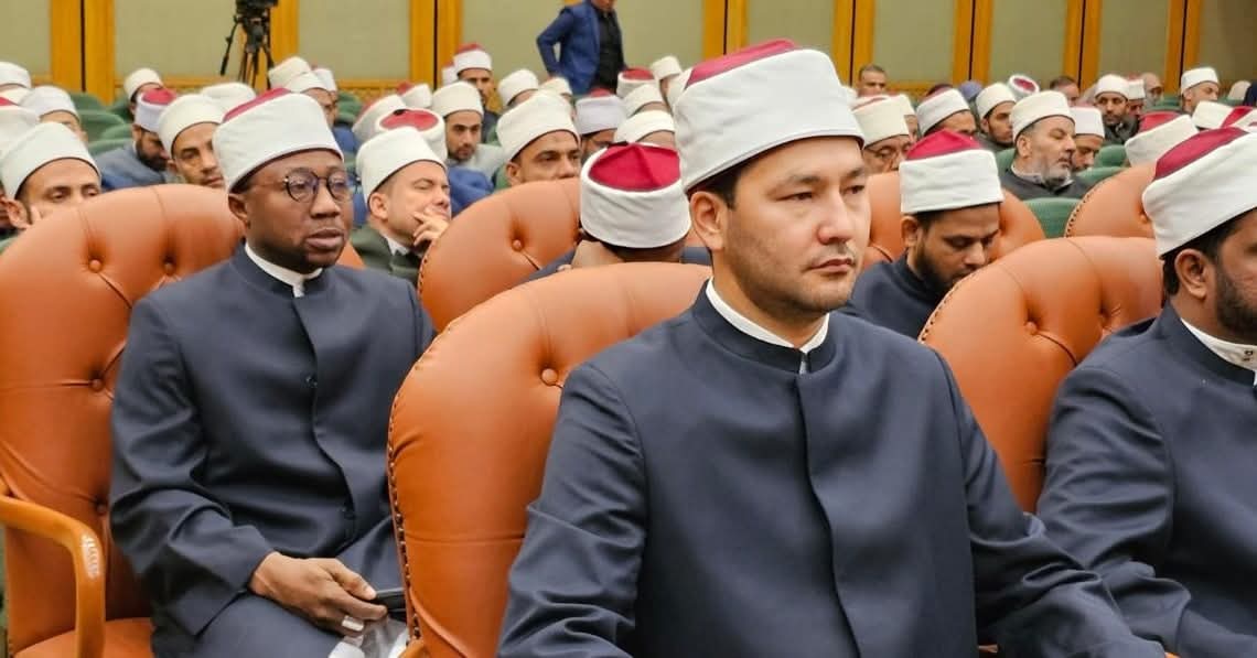 الأزهر: 6 دول إفريقية وعربية وآسيوية تشارك في برنامج «إعداد الداعية المعاصر» 1 FB IMG 1765741844065 الأزهر: 6 دول إفريقية وعربية وآسيوية تشارك في برنامج «إعداد الداعية المعاصر»