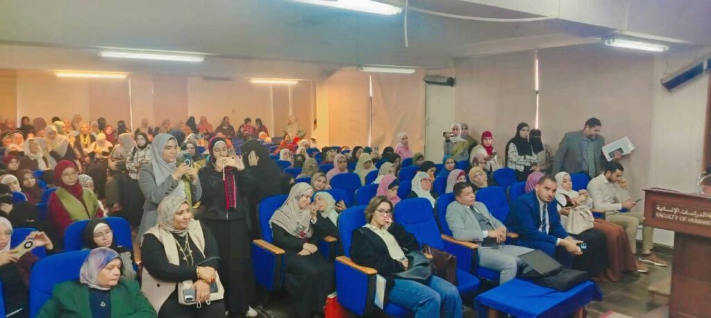 IMG 20251205 WA0001 ملتقى التوظيف الخامس بكلية الدراسات الإنسانية بجامعة الأزهر: تمكين الطالبات وتأهيلهن لمستقبل مهني مستدام