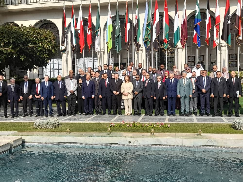 رابطة الصداقة العربية–الصينية تكرّم روادها وتؤكد على تعزيز التعاون بين الشعوب العربية والصين 1 IMG 20251210 WA0018 رابطة الصداقة العربية–الصينية تكرّم روادها وتؤكد على تعزيز التعاون بين الشعوب العربية والصين