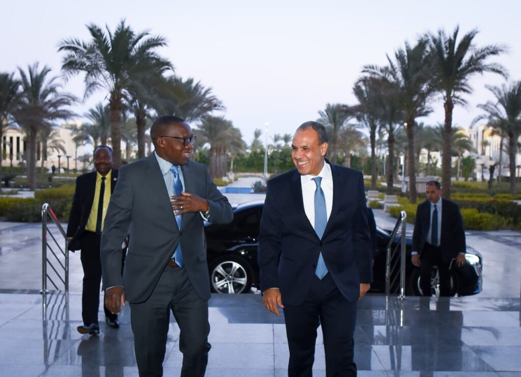 IMG 20251218 WA0002 خلال لقاءه نظيره البوروندي .. وزير الخارجية المصري يؤكد أهمية التعاون والتكامل في نهر النيل لتحقيق المنفعة المشتركة والمصالح المتبادلة