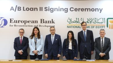 لدعم المشروعات الصغيرة والمتوسطة ومتناهية الصغر.. البنك الأهلي المصري يوقع اتفاقية تمويل مع " الأوروبي لإعادة الإعمار " بـ 100 مليون دولار 6 IMG 0580 1 لدعم المشروعات الصغيرة والمتوسطة ومتناهية الصغر.. البنك الأهلي المصري يوقع اتفاقية تمويل مع " الأوروبي لإعادة الإعمار " بـ 100 مليون دولار