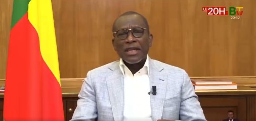 " الوضع تحت السيطرة " .. الظهور الأول لرئيس بنين عقب محاولة الإنقلاب العسكري الفاشلة 1 Screenshot 2025 12 07 230819 " الوضع تحت السيطرة " .. الظهور الأول لرئيس بنين عقب محاولة الإنقلاب العسكري الفاشلة