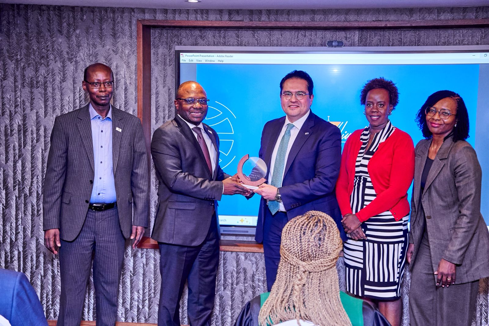 البنك التجاري الدولي مصر CIB يحتفل بتخرج الدفعة الثالثة من برنامج “الائتمان المصرفي لشرق إفريقيا” في كينيا 1 c13c8328 7a8f 4f0c a3f6 265f5ee2f188 البنك التجاري الدولي مصر CIB يحتفل بتخرج الدفعة الثالثة من برنامج “الائتمان المصرفي لشرق إفريقيا” في كينيا