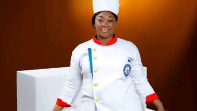 طاهية بوركينا فاسو في طريقها إلى تسجيل رقم قياسي عالمي في موسوعة جينيس 1 image0 4 1 e1764671889536 1024x558 1 طاهية بوركينا فاسو في طريقها إلى تسجيل رقم قياسي عالمي في موسوعة جينيس