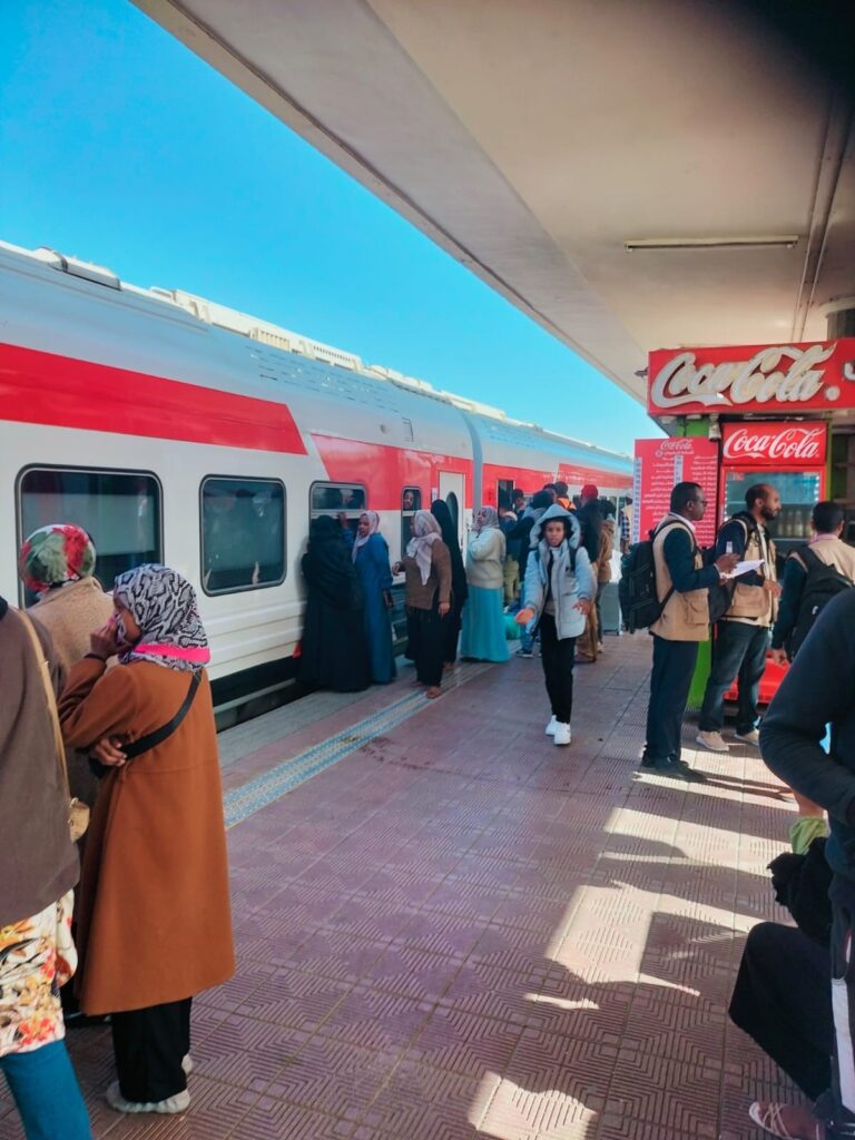 60d861b2 cf03 4eb0 ae1a b88a2eec0f9f قطار العودة الطوعية للسودانيين.. انطلاق الرحلة رقم 45 من محطة مصر في ختام 2025