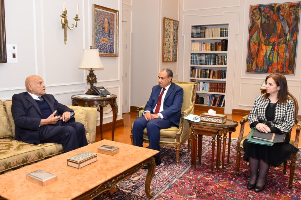 WhatsApp Image 2026 01 22 at 8.14.07 PM 1 مصر تعزز قوتها الناعمة في إفريقيا عبر " الدبلوماسية الصحية " ومبادرات البروفيسور مجدي يعقوب