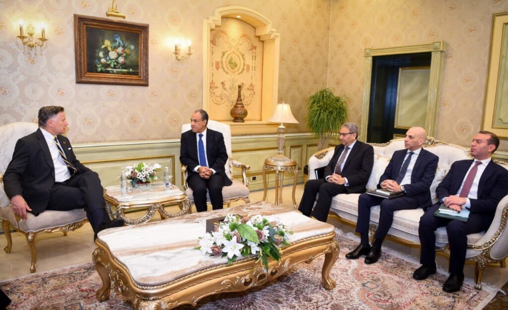 وزير الخارجية المصري : نهر النيل شريان الحياة للشعب المصري 4 cdd5e68f 315b 4055 b4d4 c8de340413a9 وزير الخارجية المصري : نهر النيل شريان الحياة للشعب المصري