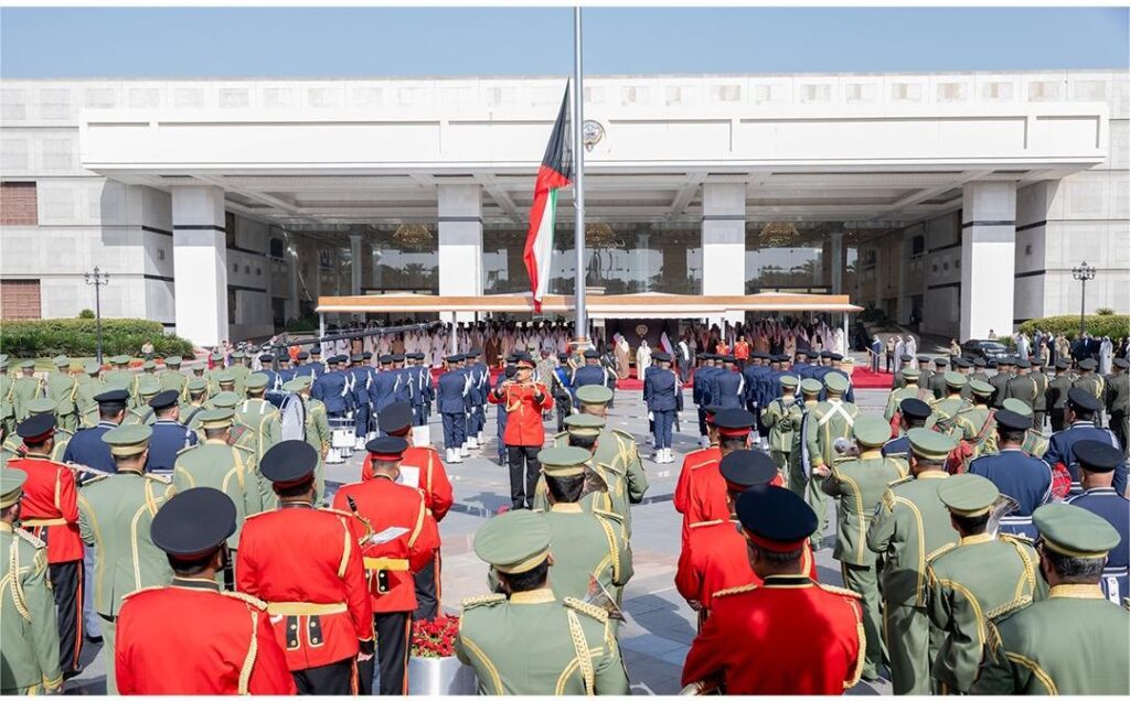 625355173 18555983161062906 4593637948578419123 n مظاهر الفرح تعم الكويت ابتهاجا بالأعياد الوطنية .. انطلاق مراسم رفع العلم تحت رعاية الأمير