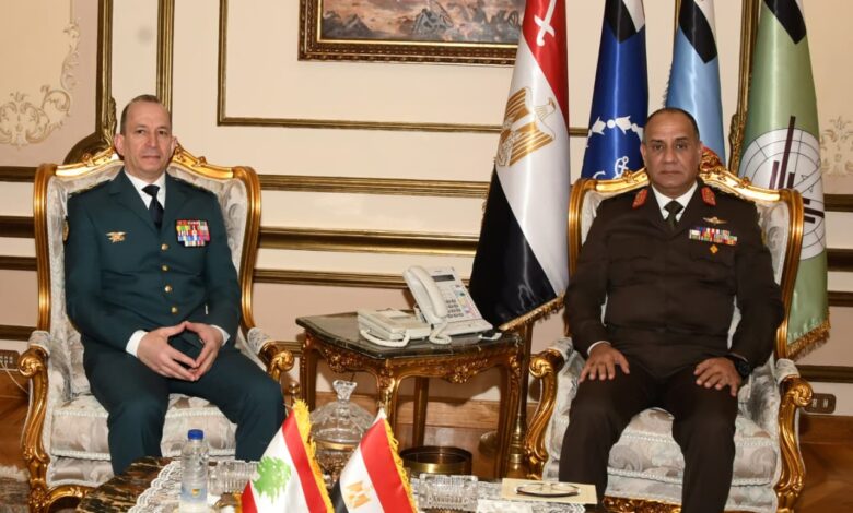 641276661 1215308150773803 414138343972158269 n الفريق أشرف سالم زاهر وزير الدفاع يلتقى قائد الجيش اللبنانى