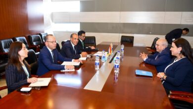 IMG 20260214 WA0028 وزير الخارجية يبحث التطورات في السودان مع المبعوث الشخصي للأمين العام للأمم المتحدة 