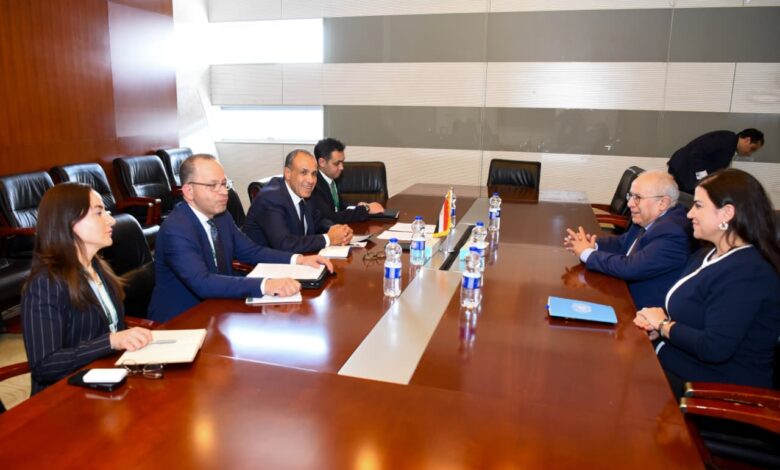 IMG 20260214 WA0028 وزير الخارجية يبحث التطورات في السودان مع المبعوث الشخصي للأمين العام للأمم المتحدة 