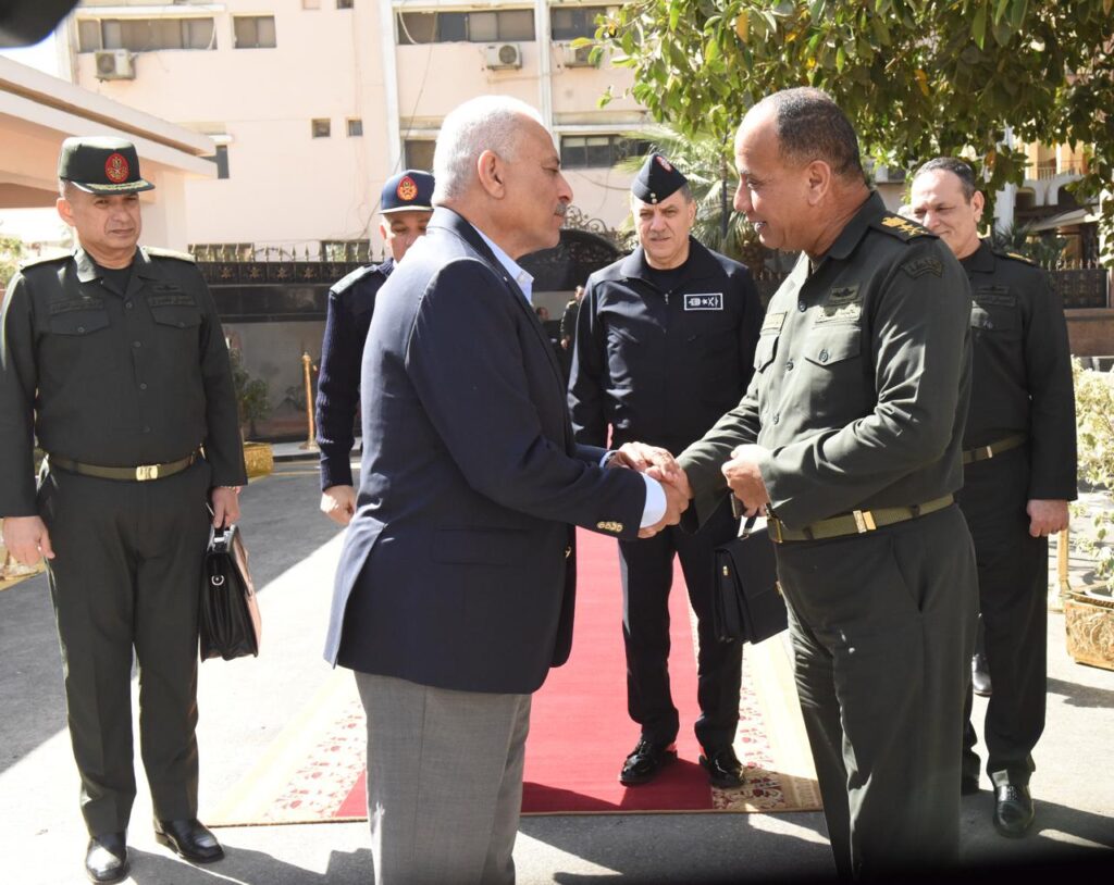 IMG 20260217 WA0019 القوات المسلحة تجرى مراسم تسليم وتسلم القيادة فى تقليد عسكرى أصيل