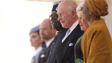 HDs3pUhWkAACgzy الملك تشارلز الثالث يستقبل الرئيس النيجيري في زيارة دولة تاريخية إلى قلعة وندسور