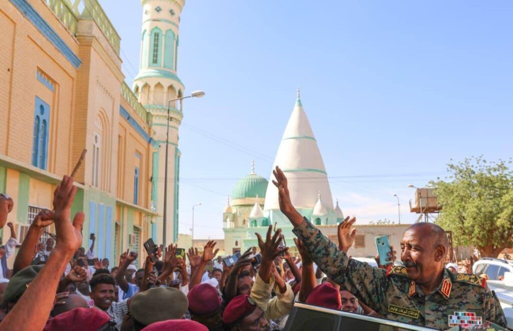 670789296 989908276724211 560537977878868198 n رئيس مجلس السيادة يقدم واجب العزاء في وفاة الخليفة الطيب الجد بأم ضواً بان .. " صور "