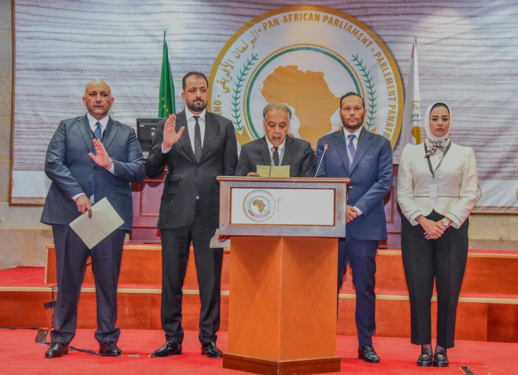 681374665 1493564282559881 8576101280862994928 n أعضاء البرلمان الأفريقي الجدد يؤدون اليمين الدستورية بمشاركة مصر